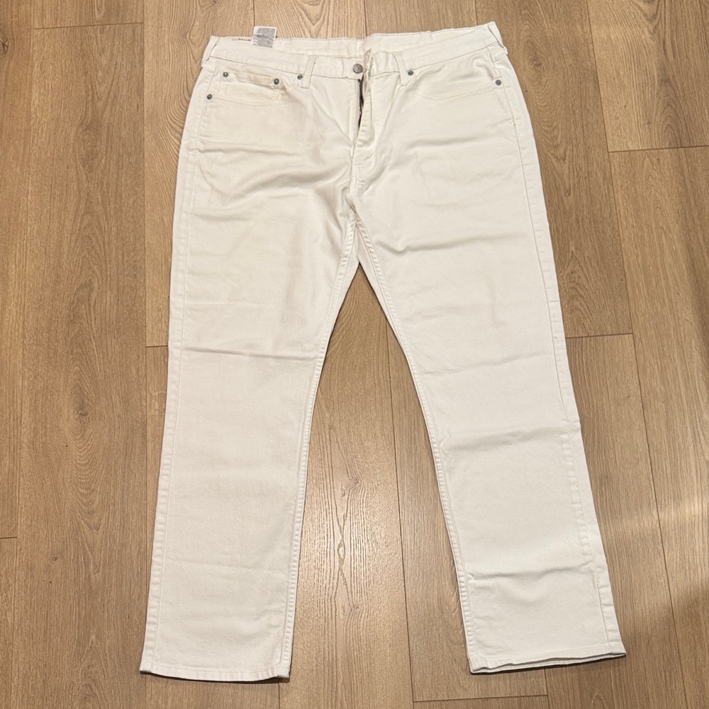Levi’s Strauss Men's White 514 Jeans 38x32